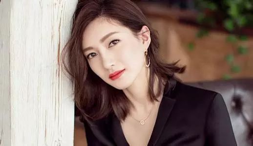 90后美妆护肤,20年后美妆界又多一位美妆大咖