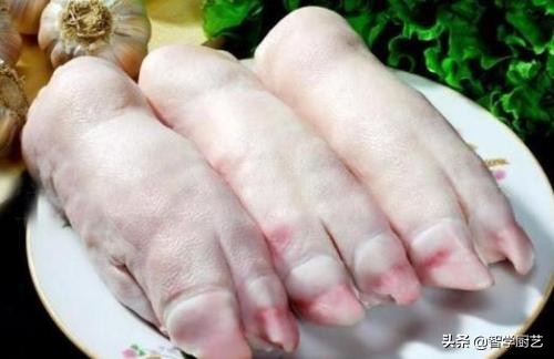 卤猪蹄超软糯的方法,秘制卤猪蹄全过程