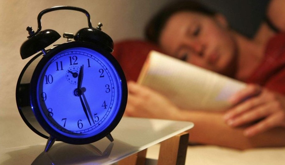 百合怎么熬粥治失眠,晚上睡不着百合煮水