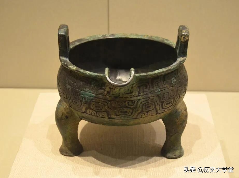 为什么鼎在中国古代有重要地位,古代吃饭用的鼎叫什么