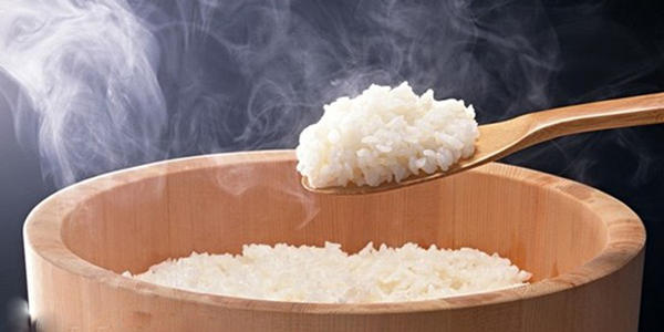 鼻子两侧去黑头最实用的方法,去鼻子黑头的正确方法