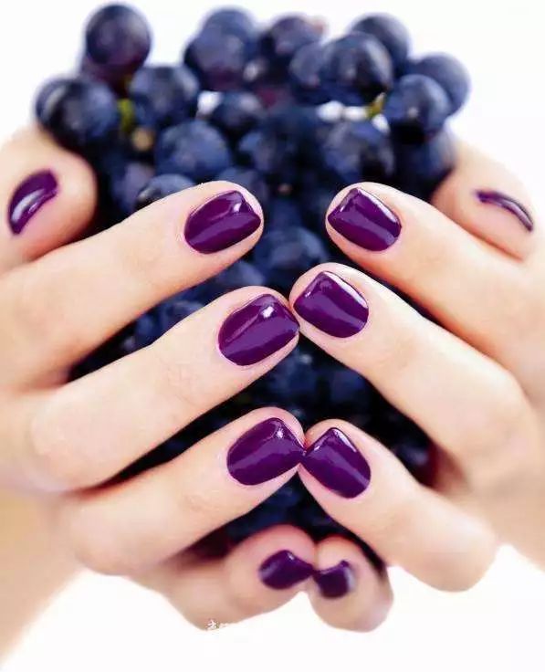 2019美甲推荐款式小仙女,小仙女们一定要尝试的美甲巨温柔