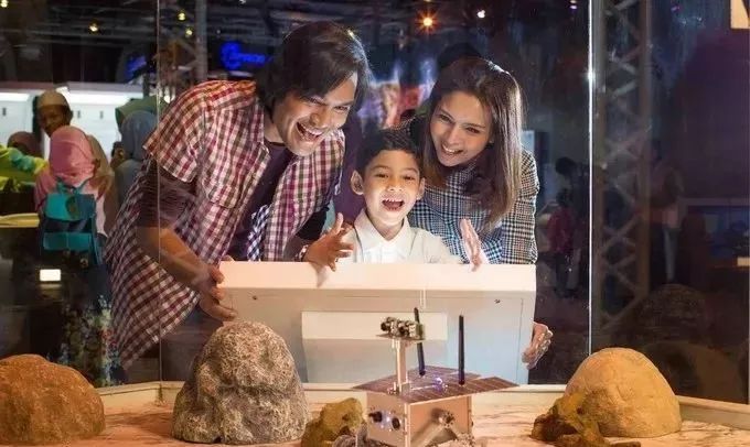 吉隆坡双子塔登塔攻略,吉隆坡双子塔阿罗街旅游攻略