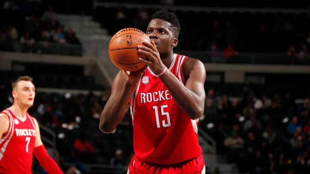 克林特卡佩拉投篮,克林特卡佩拉去哪里了