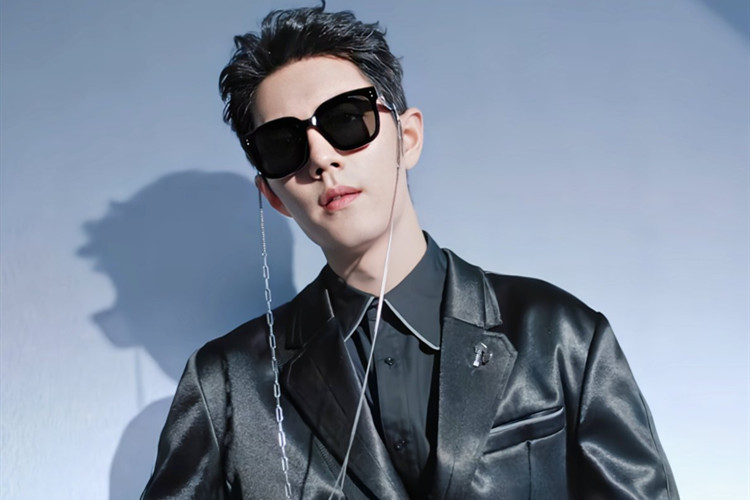 肖战陌森眼镜销售1700万,陌森眼镜肖战参与设计了吗