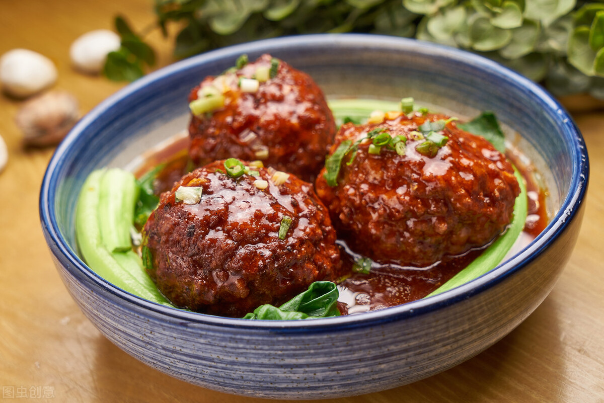 手把手教你红烧狮子头的正宗做法,红烧狮子头的正确做法