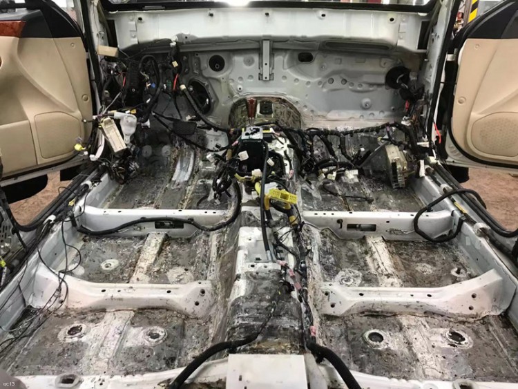 皇冠除味隔音,皇冠车隔音除异味