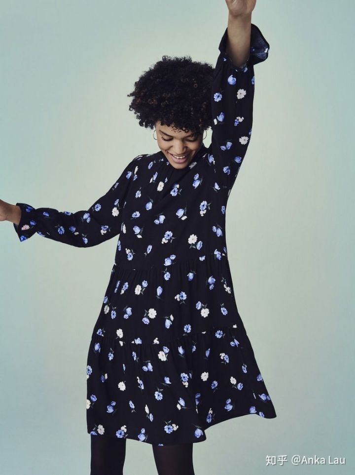 你穿过最便宜的衣服多少钱,你穿过最贵的衣服是什么