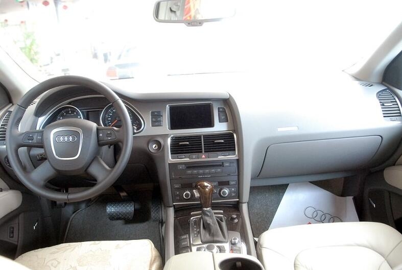 15万公里的奥迪q7容易出问题吗,车主花近80万买奥迪q7乞丐版