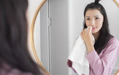 光滑细腻美白磨砂膏,推荐好用让皮肤变透亮的磨砂膏