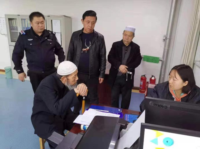 基层动态|“吹响哨服好务”东关街道积极打造*党**建引领基层治理新模式