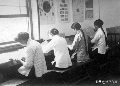 中国女性百年校服变化讲解,南方航空空乘制服的演变