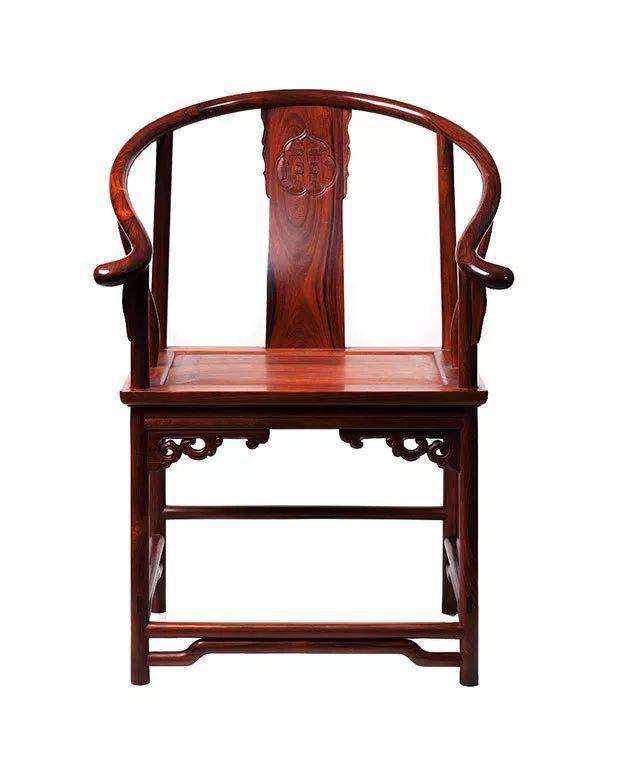 中式便宜红木家具圈椅搭配效果图,红木家具圈椅解析图片