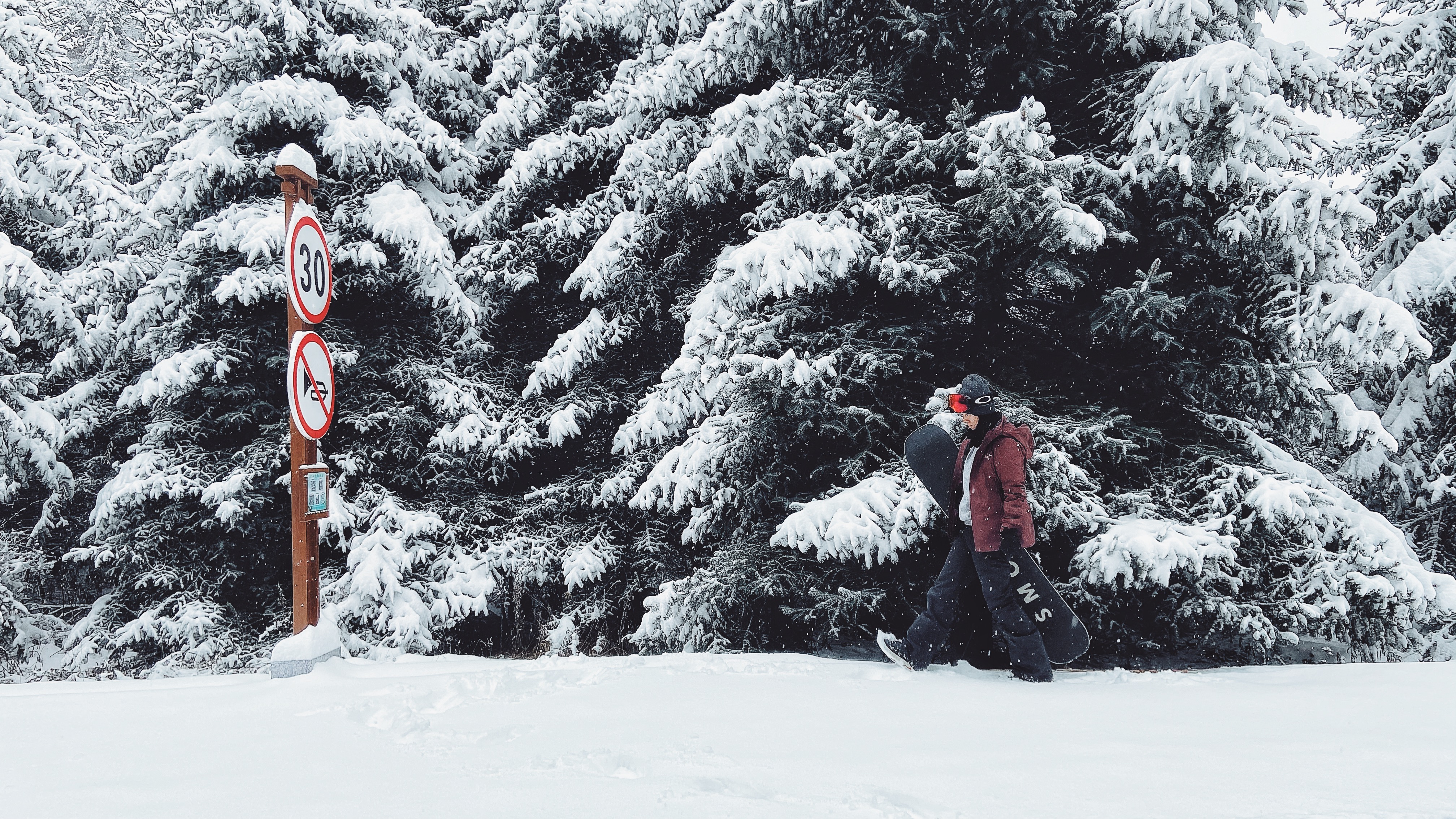 macai始祖鸟是硬壳还是软壳,始祖鸟macai滑雪测评
