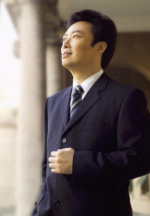 费玉清退出演艺圈后的准备,小哥费玉清退出演艺圈