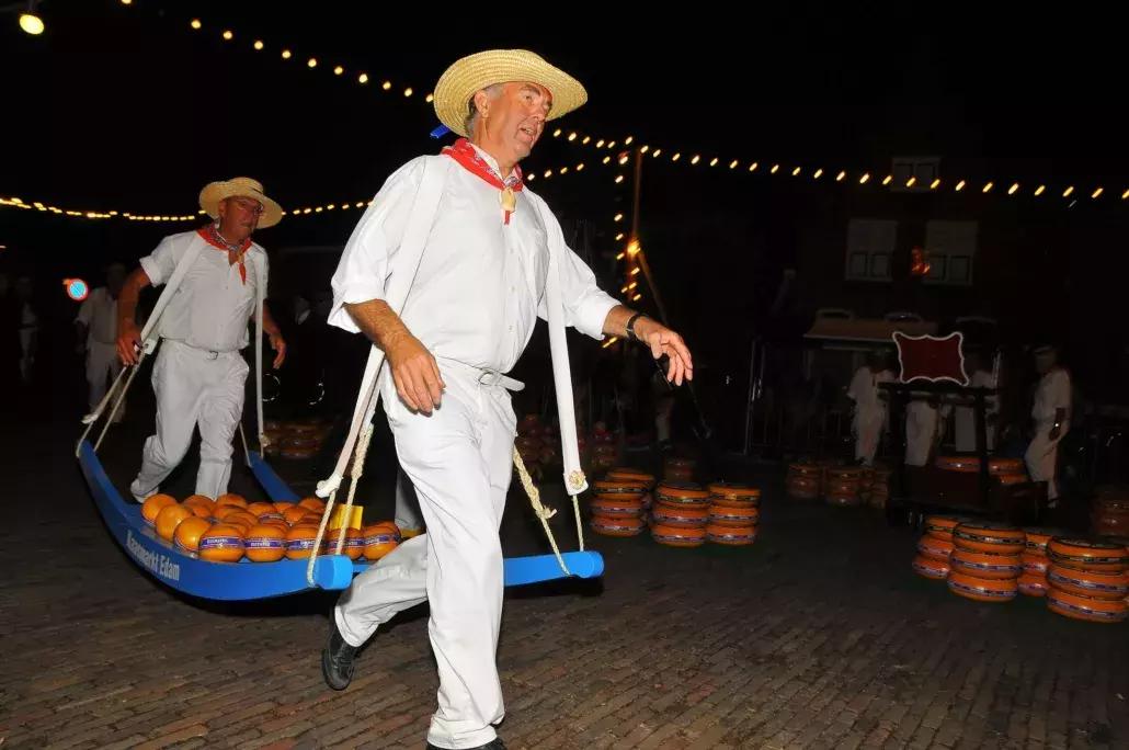 荷兰奶酪城,探秘荷兰夜生活