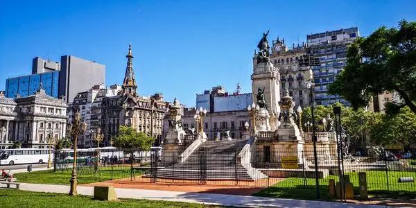 “依附论”真的足够解释拉美国家的衰败吗？