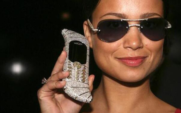 最贵的手机排行榜前十名,你们看过最奇葩的几款手机