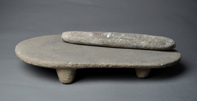 石磨盘真品,经典石磨盘