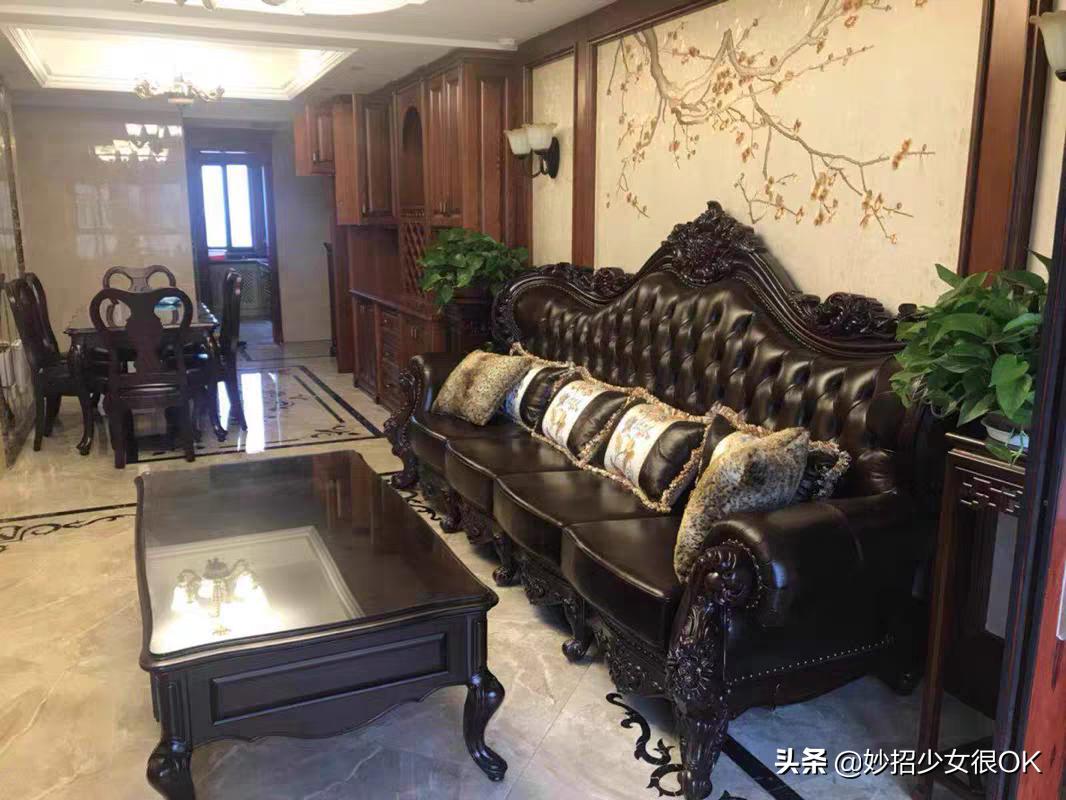 502胶水滴在瓷砖上很难清理,学学这3个妙招!简单有效又实用