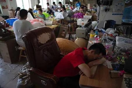 人生要想成功就加倍努力,人生想赢只能靠自己