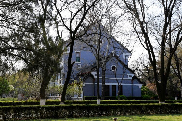 百年山东看青岛千年齐鲁逛青州,山东大学趵突泉景区