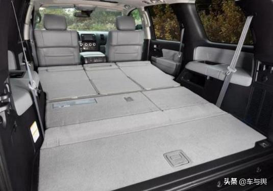 丰田的这款“坦克车”来了,V8发动机386匹马力,大块头有大智慧