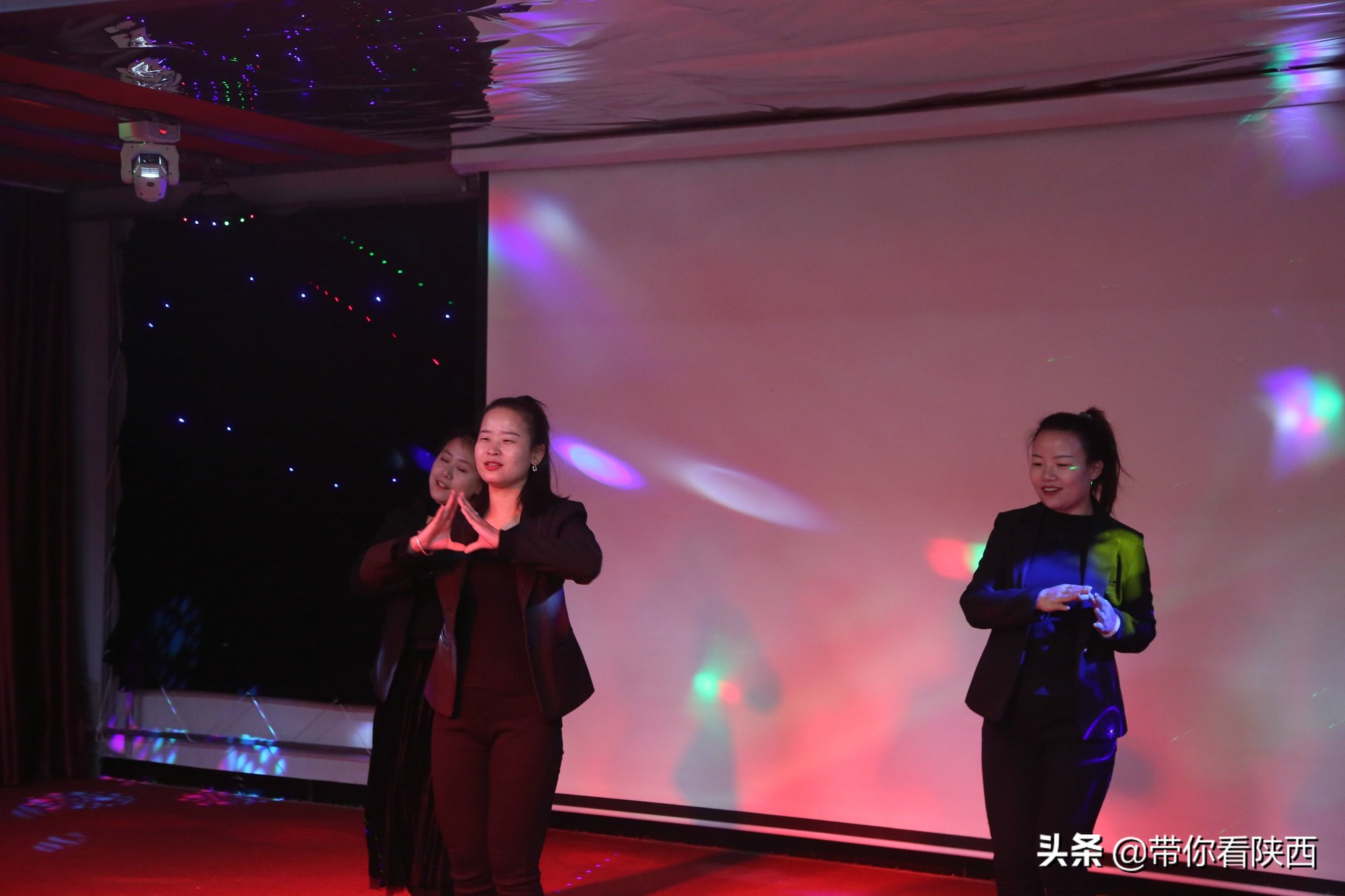 谷泽天下生态农场走进渭南市景华医养院举办重阳节爱心慰问活动