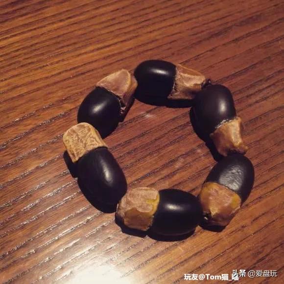 值得盘玩的小众木质手串,小众好看手串有哪些款式