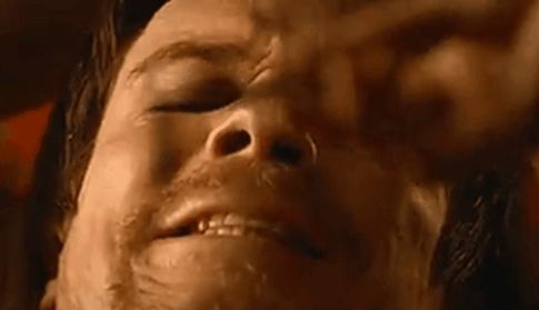 即便肿成猪头，人类依然无惧染最骚的发色