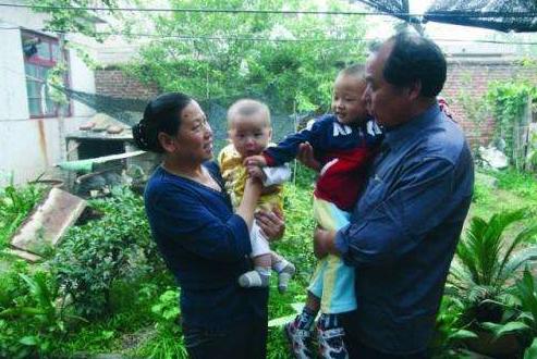 70年代捡到价值10亿的钻石,当年捡到几十亿钻石的女士现状