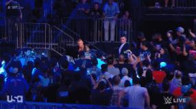 「WWE9.11战报」送葬者回归祭出锁喉抛摔！欧文斯被炒鱿鱼了