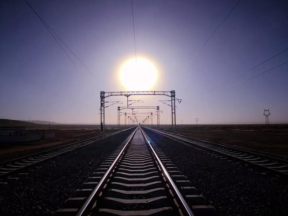 中国铁建的发展史,中国铁建的发展历程简介