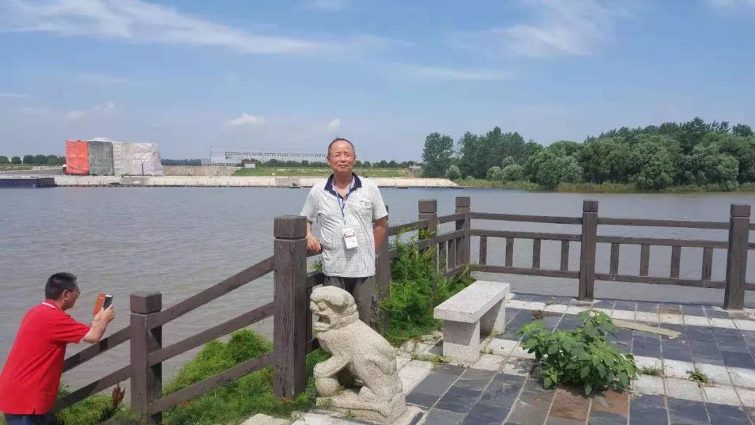 葛王佑保(中英双语)