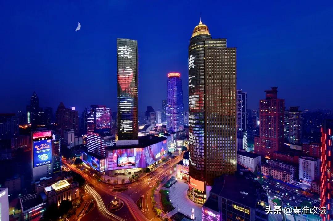 假期余额不足赶紧出门玩,假期余额不足快来嗨