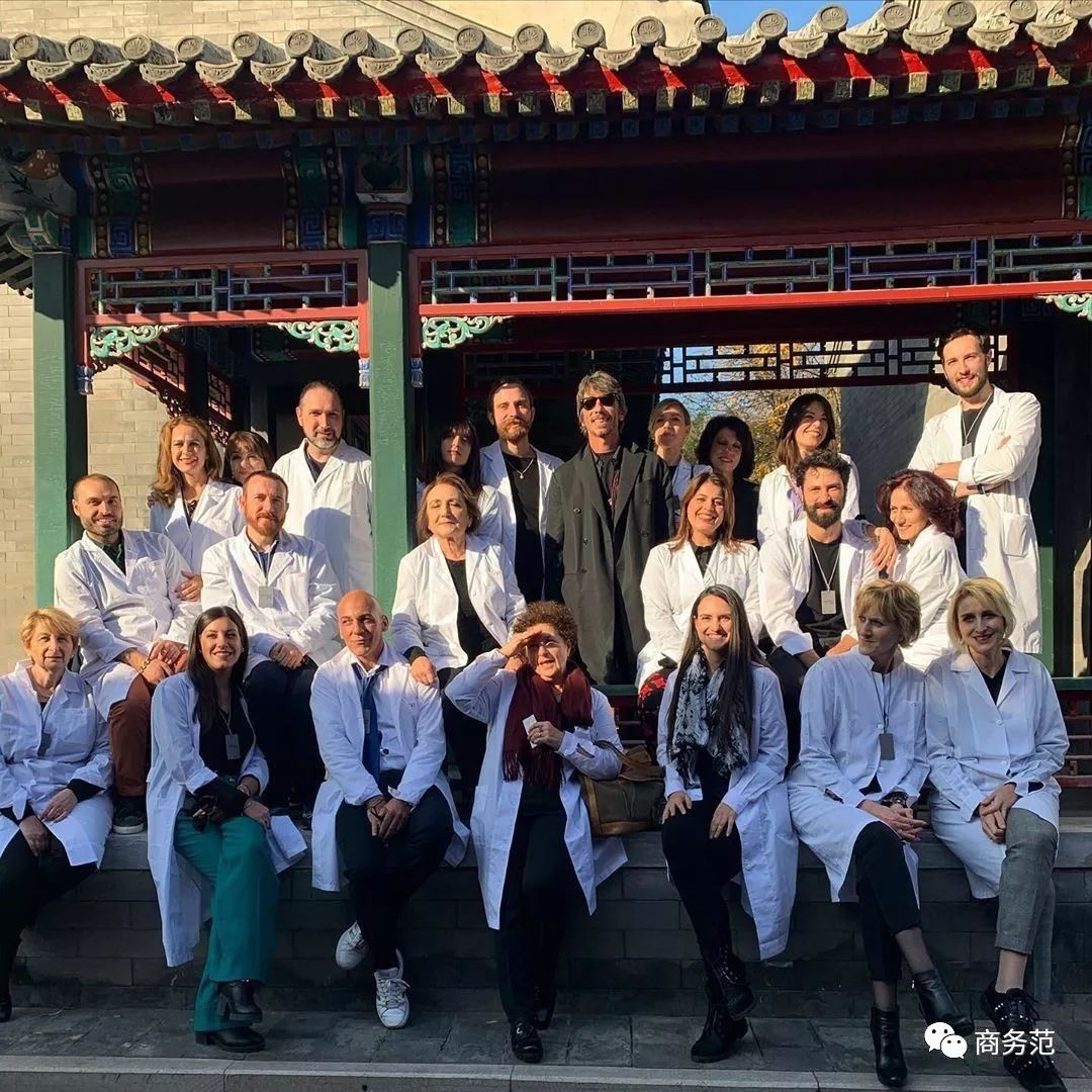 Valentino第一次中国办高定秀，张艺兴来捧场，杜鹃压轴气质绝了