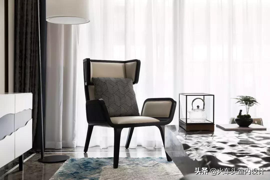 将自然风景与诗人的作品相融合,将大自然唯美意境留在瞬间