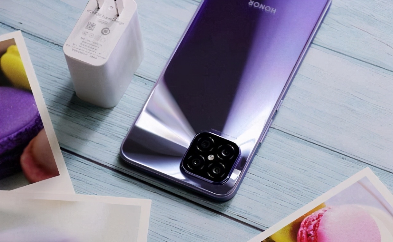 荣耀play5测评相机,荣耀play5支持快充吗