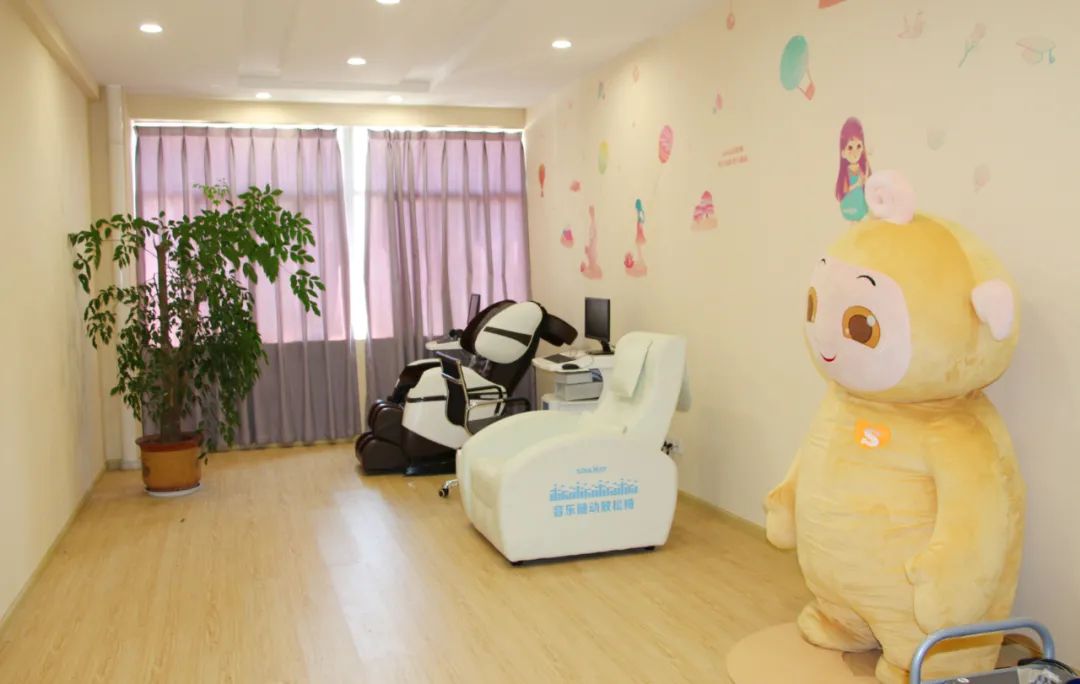 学长说|一所学校到底好不好，初三学姐学长最有发言权