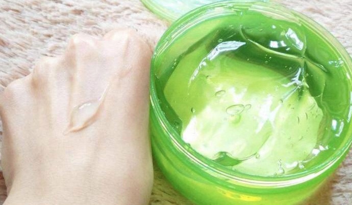 脸上的摔伤疤痕怎么淡化,脸上的色素疤痕怎么淡化