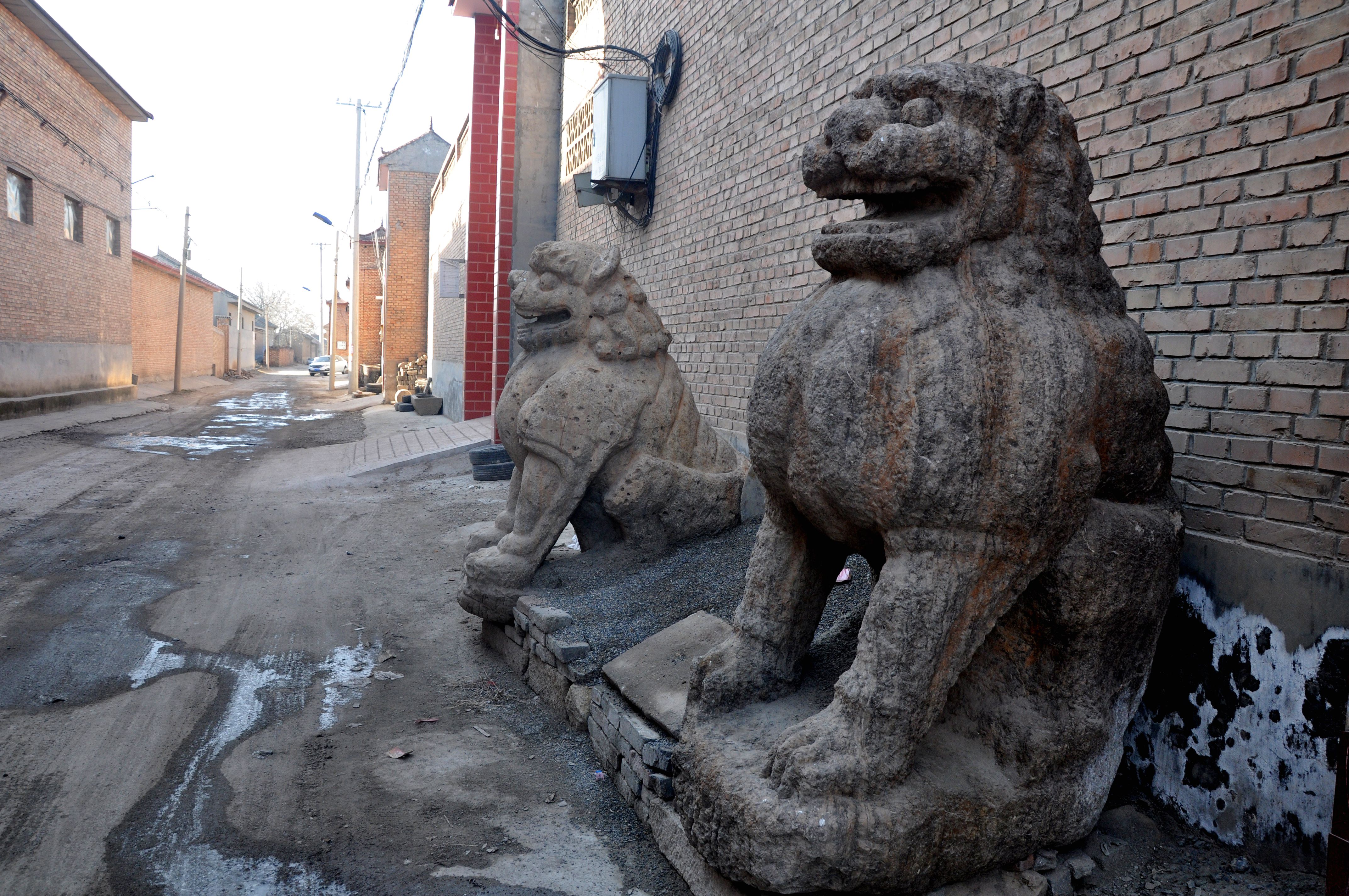 走出古色古香的大悲院，有一种欲说还休的感觉无以言表