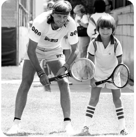 三分球拍七分线丨新手如何选择拍线?