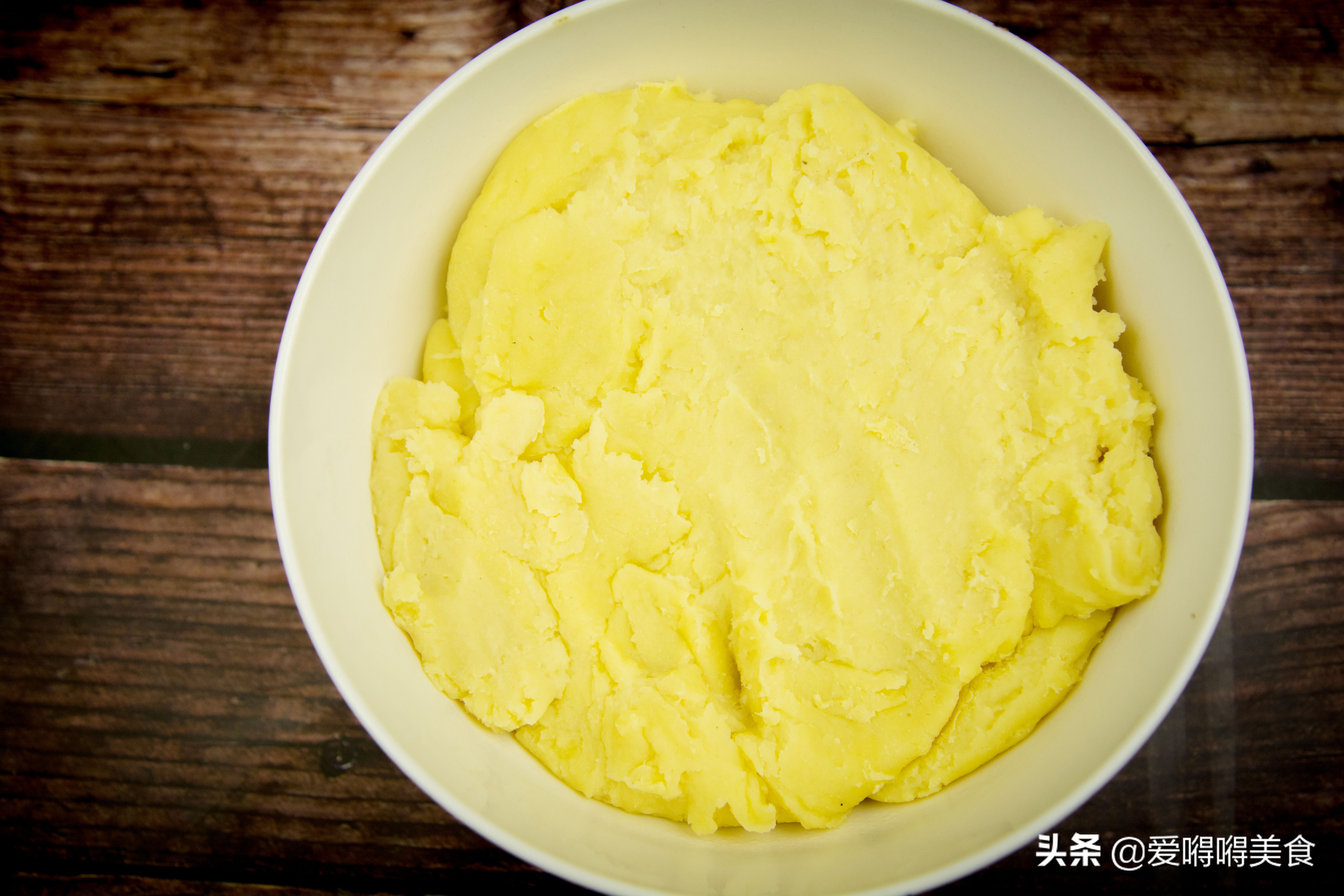 最简单的绿豆糕的做法,好吃又简单的绿豆糕制作方法