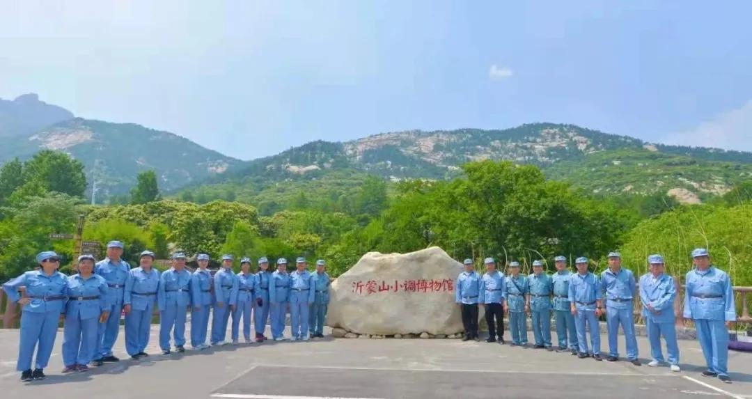 重庆端午假期我市各景区人气爆棚,我市端午假日旅游业复苏势头强劲