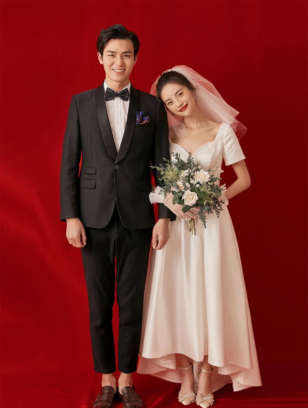 油画复古风婚纱照从画里面走出来,手绘婚纱照肖像油画风格