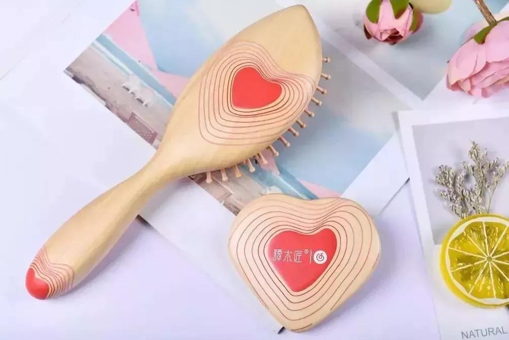 谭木匠一把梳子三百多,梳子排名第一名谭木匠