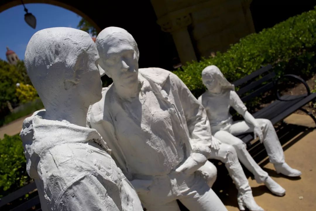 擎怀|于美利坚告别“6”的罗曼蒂克