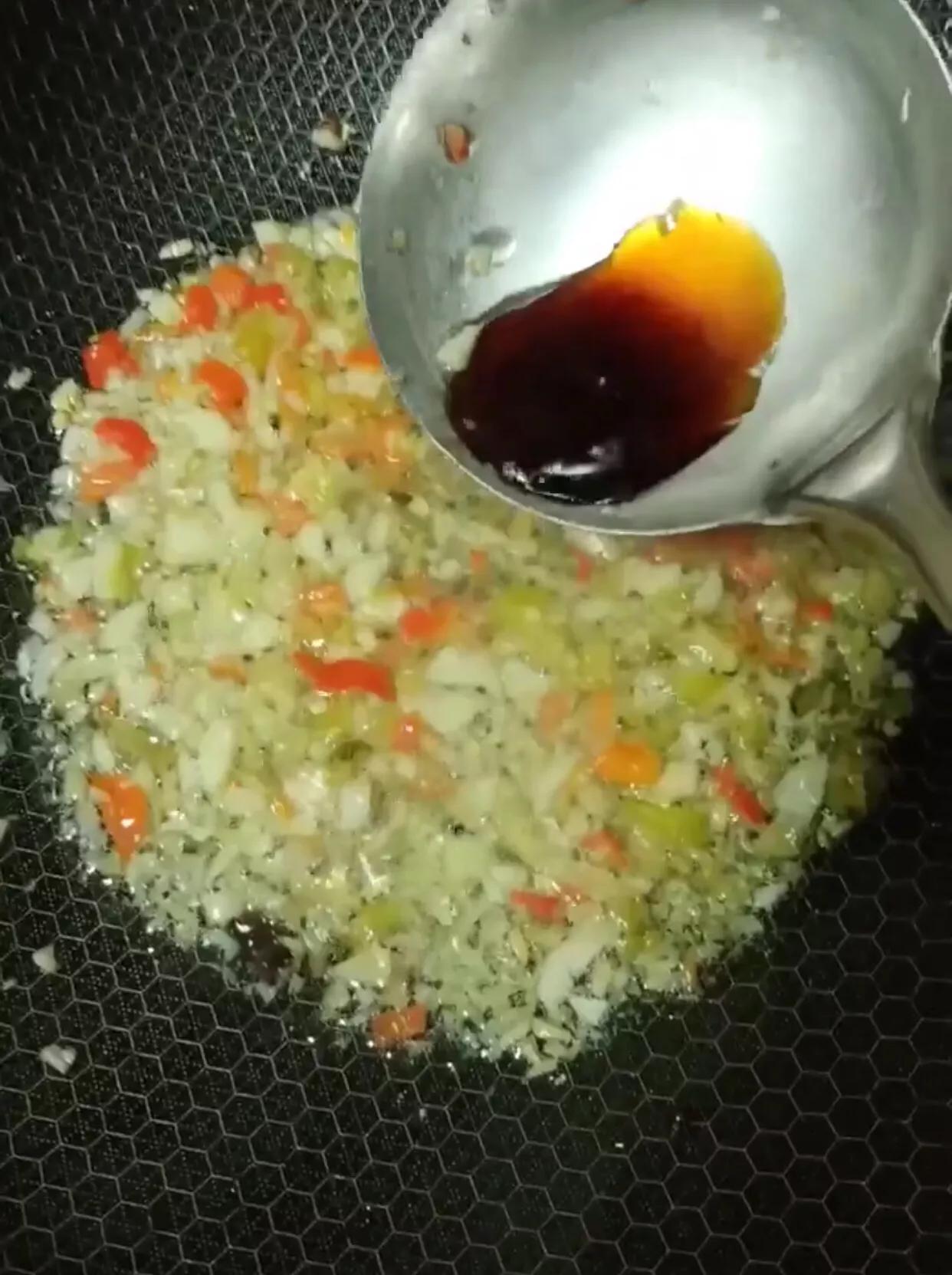 美食剁椒鱼的做法大全,做剁椒鱼剁椒酱直接用行不