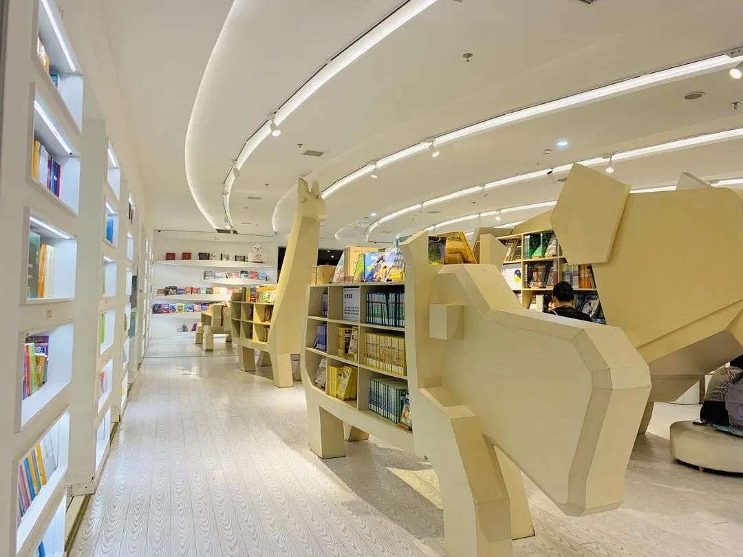 用阅读触摸成都|在成都不能错过的10家书店(下)