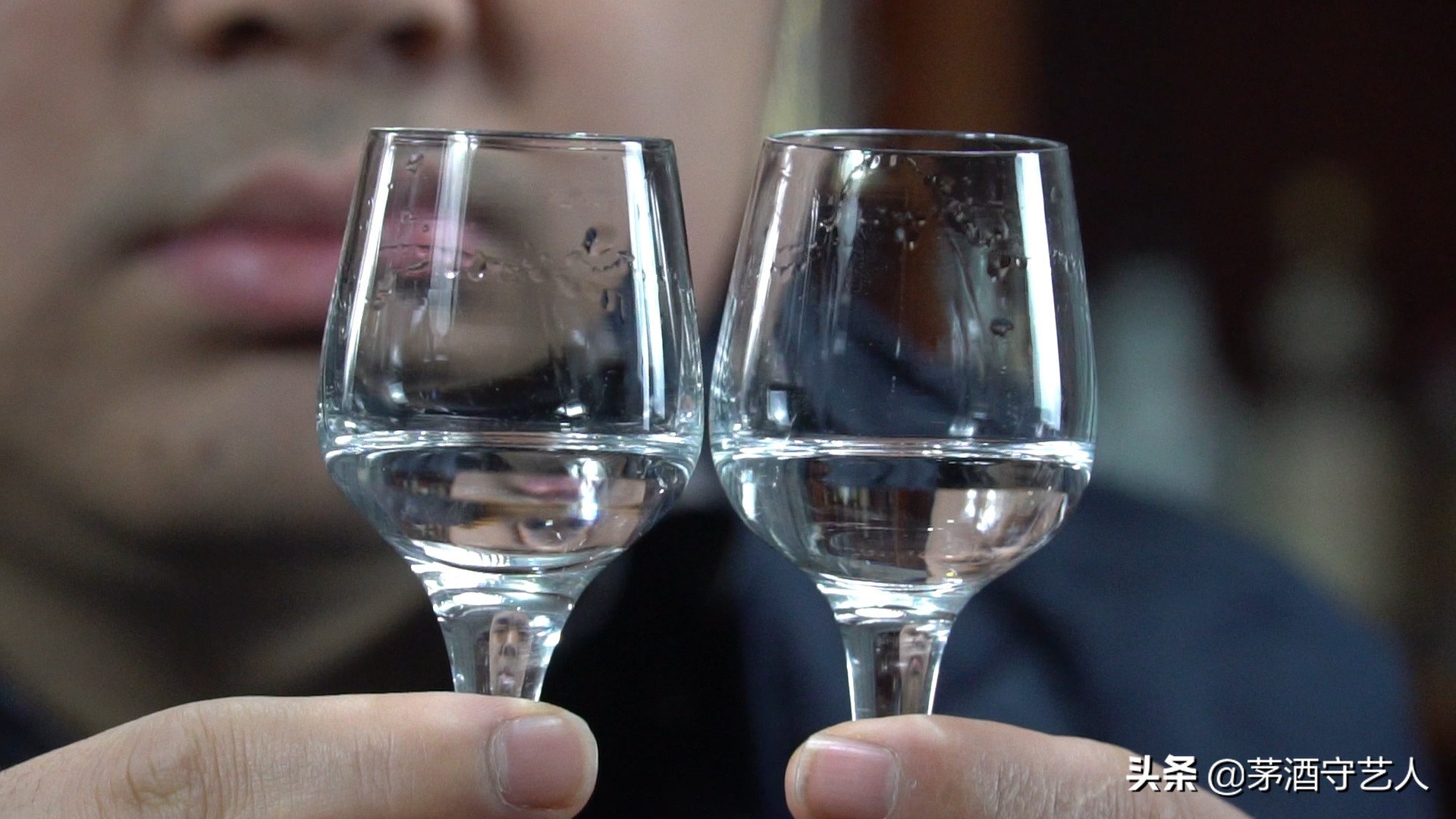 茅酒守艺人品酒视频完整版,茅酒守艺人品酒古井贡酒